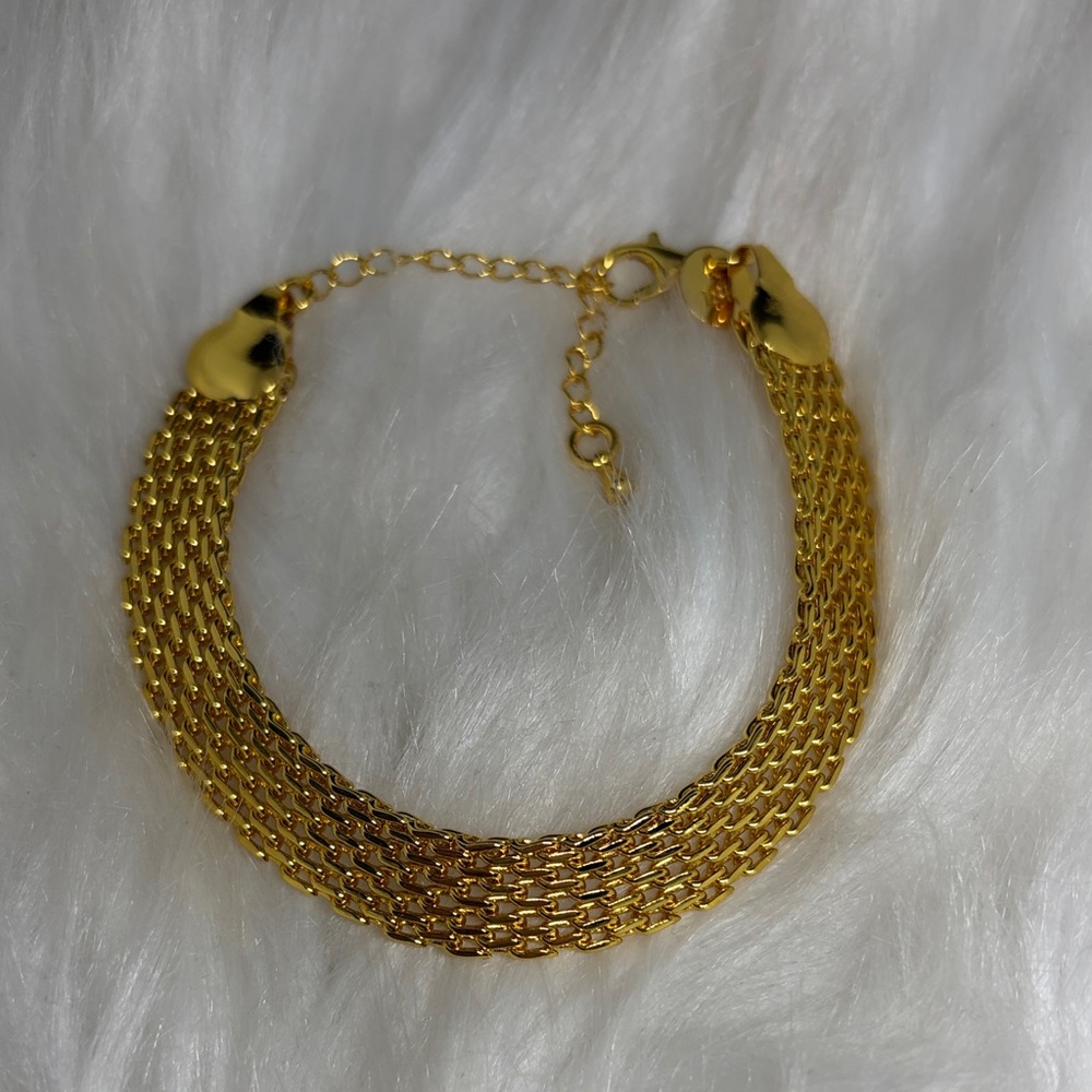 18k Gold P Mesh Bracelet with Lobster Clasp